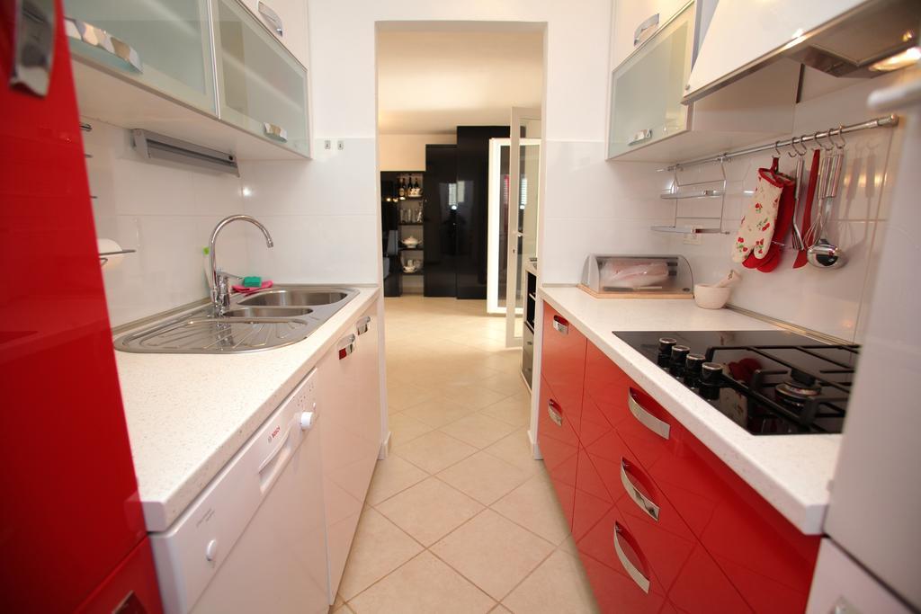 Gem Of The Sea Luxury Beach Apartment With Brand New Heating Infinity Pool Τρογκίρ Εξωτερικό φωτογραφία