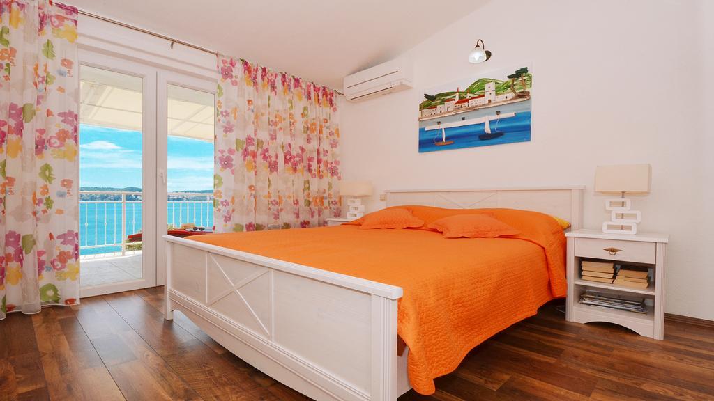 Gem Of The Sea Luxury Beach Apartment With Brand New Heating Infinity Pool Τρογκίρ Εξωτερικό φωτογραφία