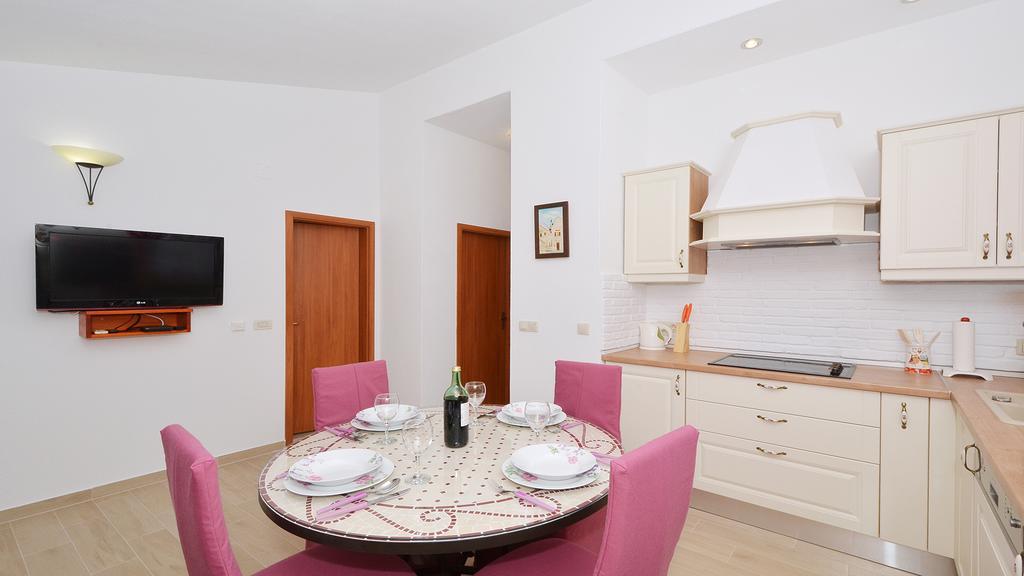 Gem Of The Sea Luxury Beach Apartment With Brand New Heating Infinity Pool Τρογκίρ Εξωτερικό φωτογραφία