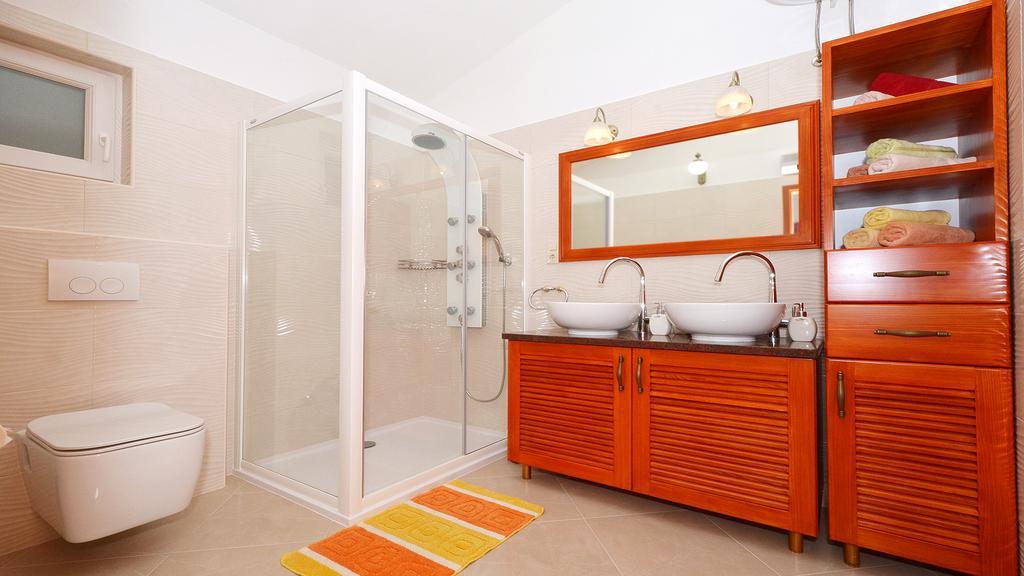 Gem Of The Sea Luxury Beach Apartment With Brand New Heating Infinity Pool Τρογκίρ Εξωτερικό φωτογραφία