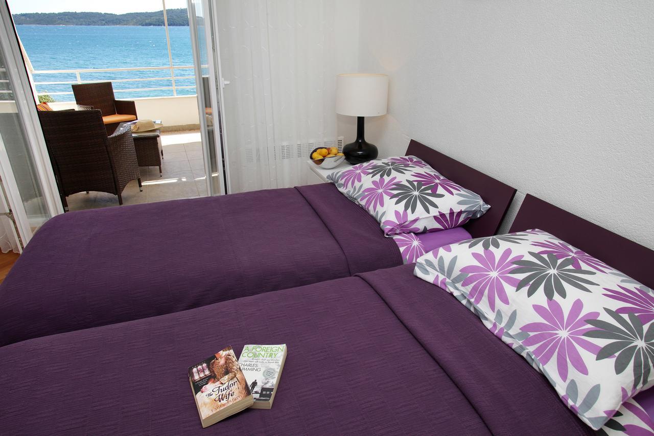 Gem Of The Sea Luxury Beach Apartment With Brand New Heating Infinity Pool Τρογκίρ Εξωτερικό φωτογραφία