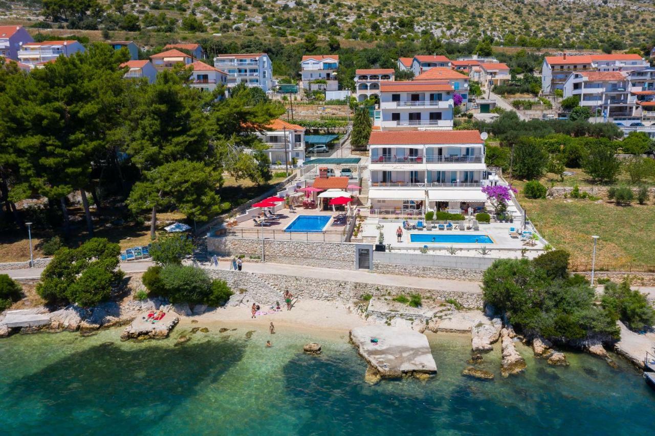 Gem Of The Sea Luxury Beach Apartment With Brand New Heating Infinity Pool Τρογκίρ Εξωτερικό φωτογραφία