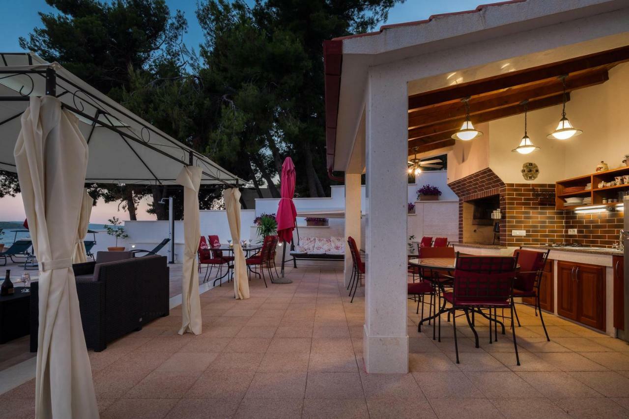 Gem Of The Sea Luxury Beach Apartment With Brand New Heating Infinity Pool Τρογκίρ Εξωτερικό φωτογραφία